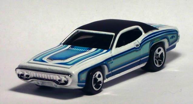 ’71 Plymouth GTX - Cars Of The Decades 70’s toy car collectible - Main Image 2