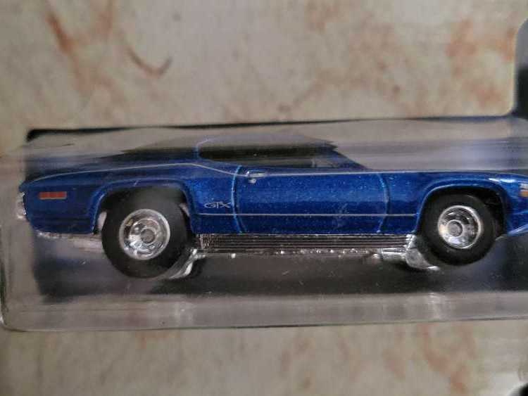 ’71 Plymouth GTX - Treasure Hunts 2002 toy car collectible - Main Image 3