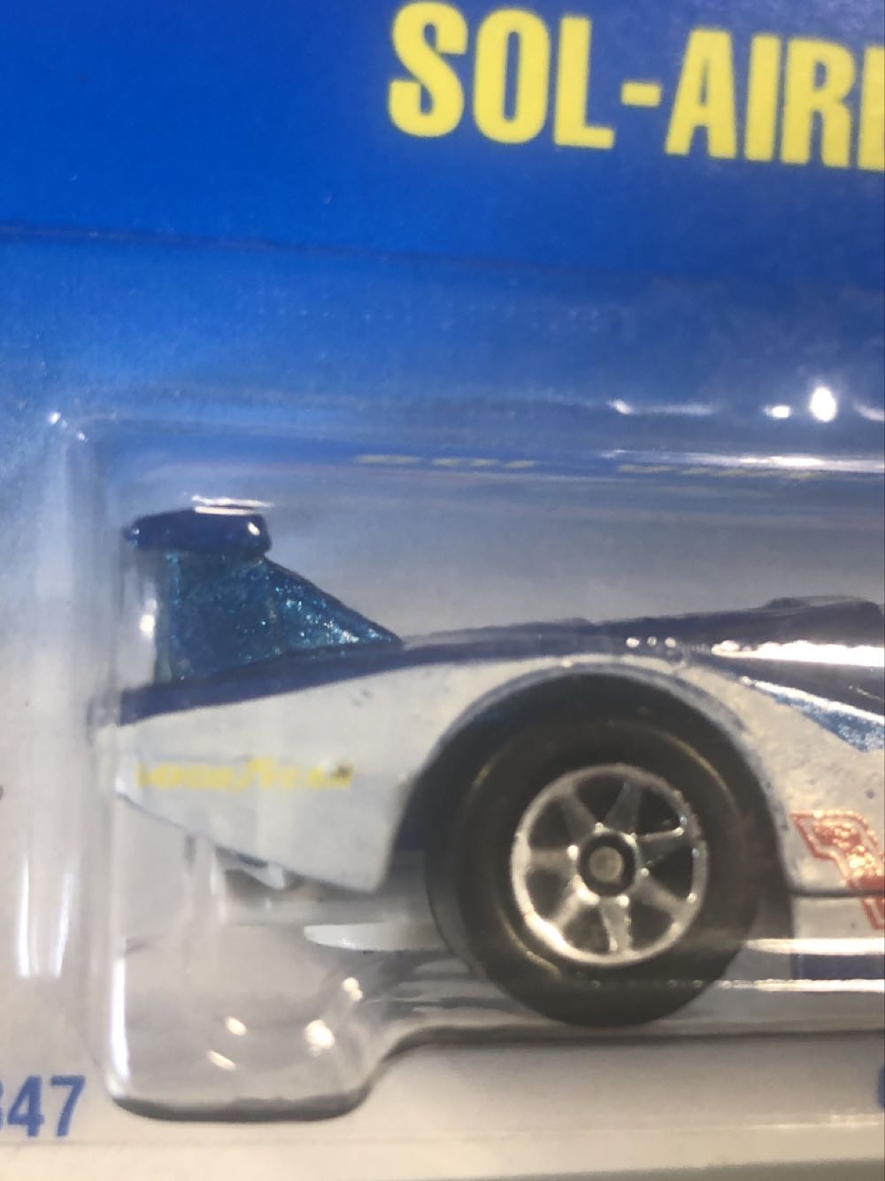 Sol-aire CX4 - Mainline toy car collectible - Main Image 3