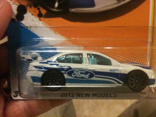 Ford Falcon Race Car - New Models 2012 toy car collectible - Main Image 2