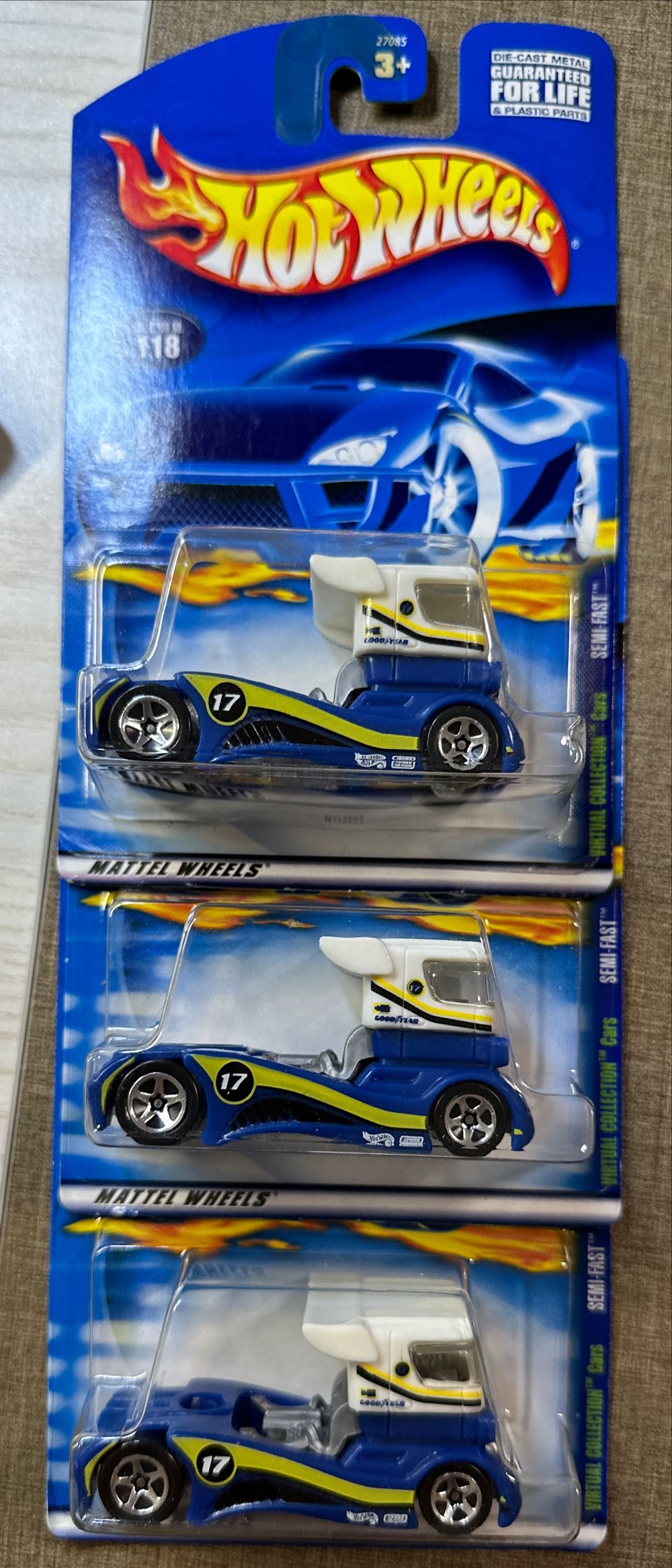 Semi-Fast - Virtual Collection toy car collectible - Main Image 3