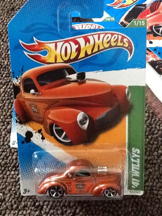 ’41 Willys - Treasure Hunt ’12 toy car collectible - Main Image 2