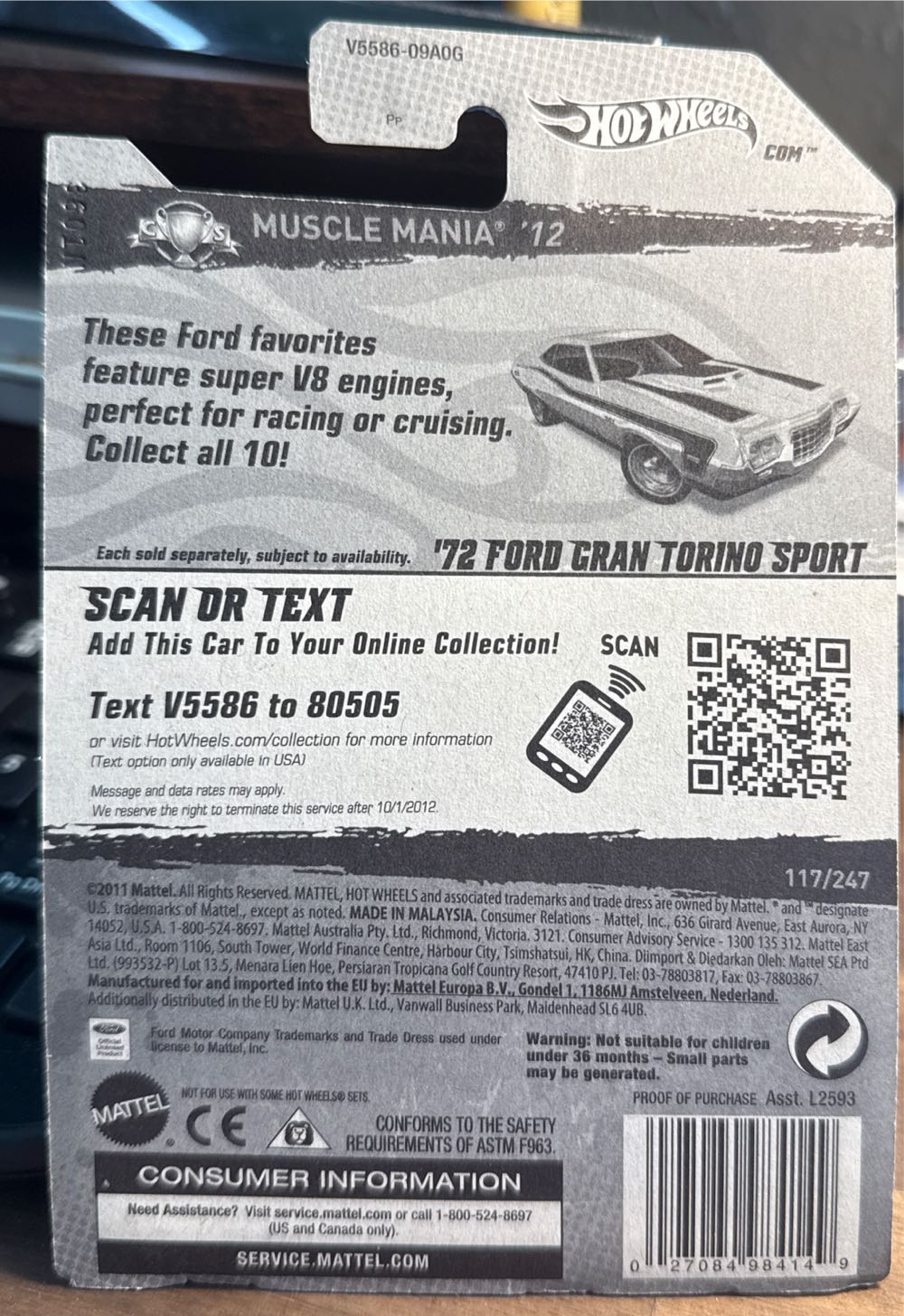 ’72 Ford Gran Torino Sport - Muscle Mania - Ford ’12 toy car collectible - Main Image 3