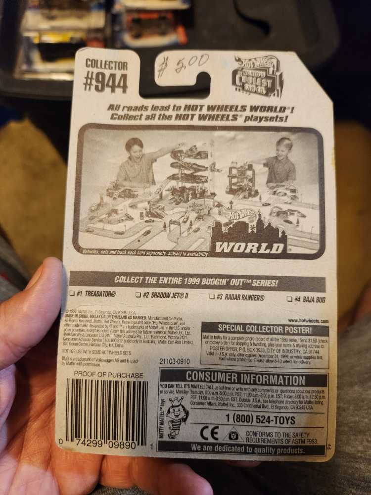 Baja Bug - Buggin’ Out Series toy car collectible - Main Image 3