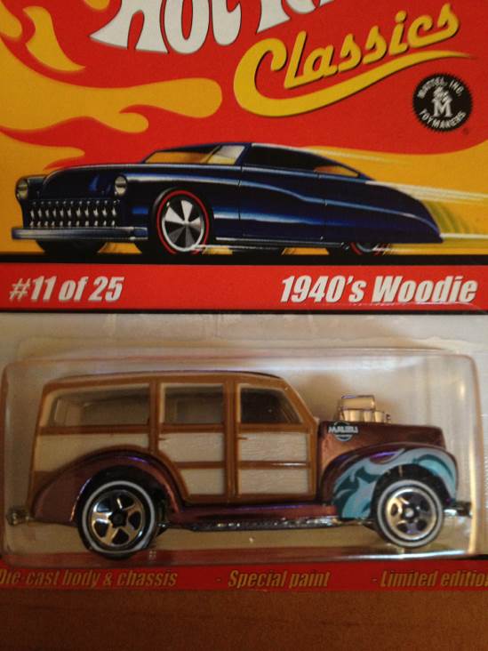 1940’s Woodie - 2005 - HW Classics Series - 1 toy car collectible - Main Image 2