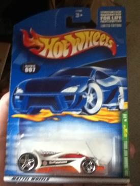 Vulture - Treasure Hunt toy car collectible - Main Image 1