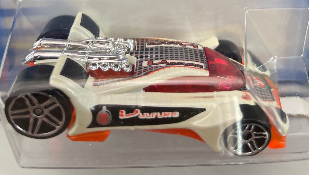 Vulture - Treasure Hunt toy car collectible - Main Image 2