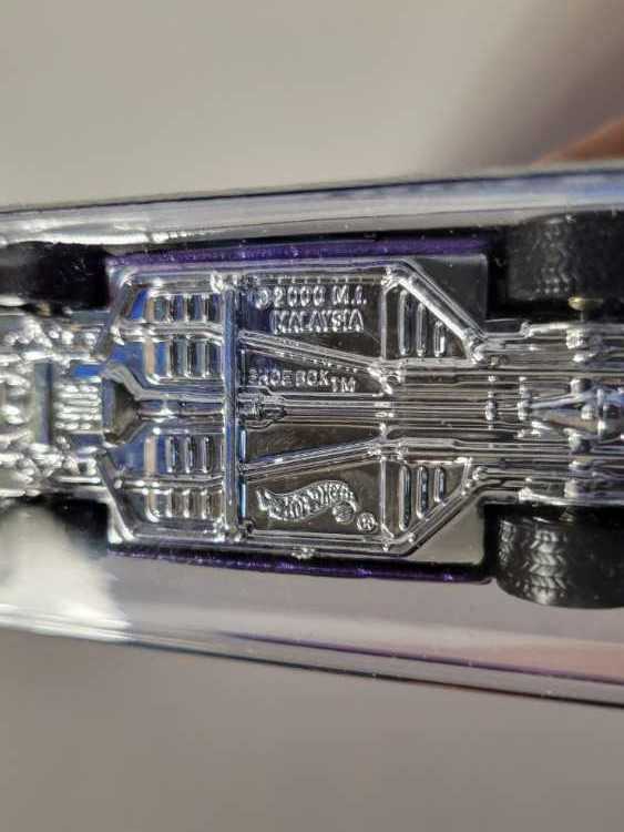 Shoe Box - Treasure Hunt 2003 toy car collectible - Main Image 3