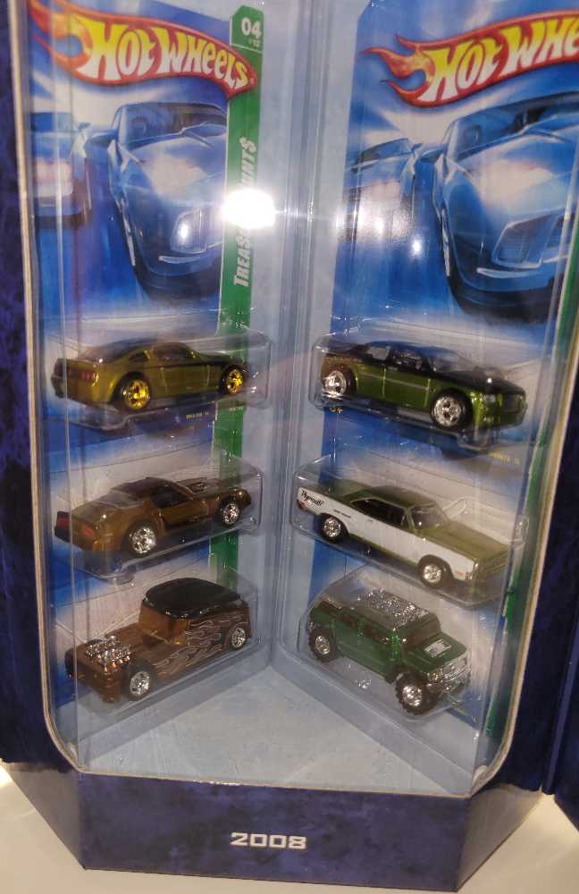 Hot Bird - Trea$ure Hunt$ 2008 toy car collectible - Main Image 4