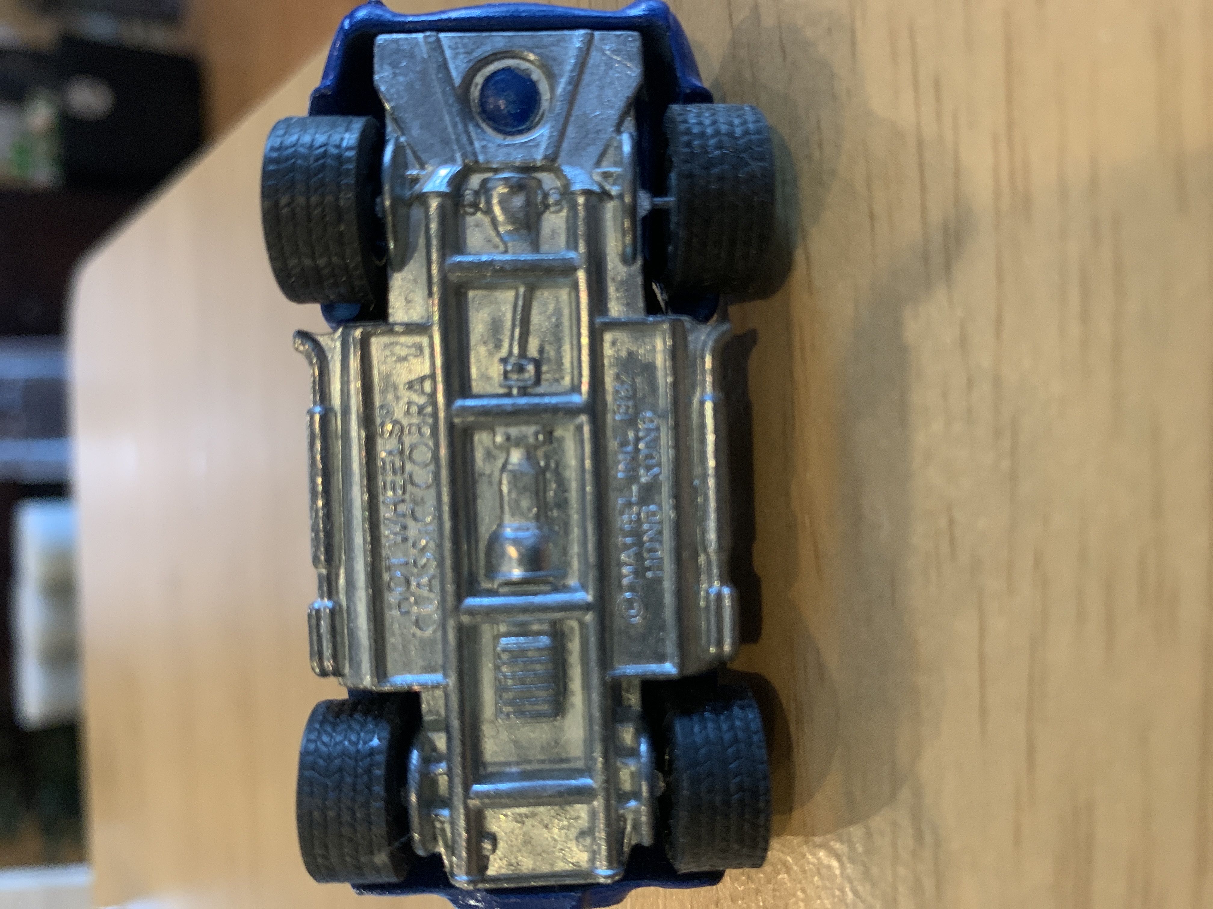 Classic Cobra - Real Riders toy car collectible - Main Image 3