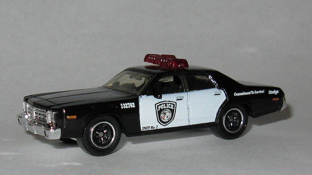 1978 Dodge Monaco Police Car - Emergency Response toy car collectible - Main Image 2