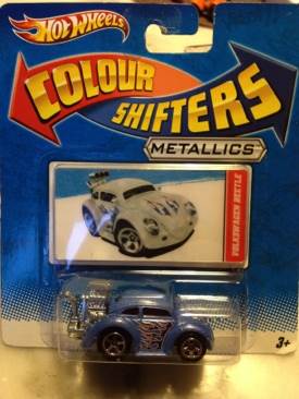 Colour Shifters Beetle toy car collectible - Main Image 1