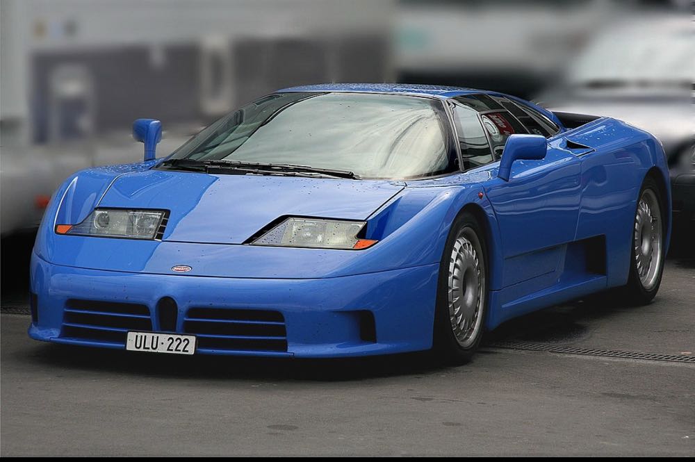 Bugatti Veyron EB 16.4 - 8000 cc toy car collectible - Main Image 3