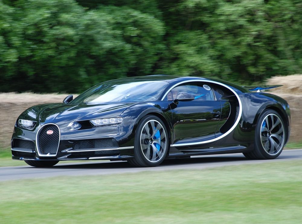 Bugatti Veyron EB 16.4 - 8000 cc toy car collectible - Main Image 4