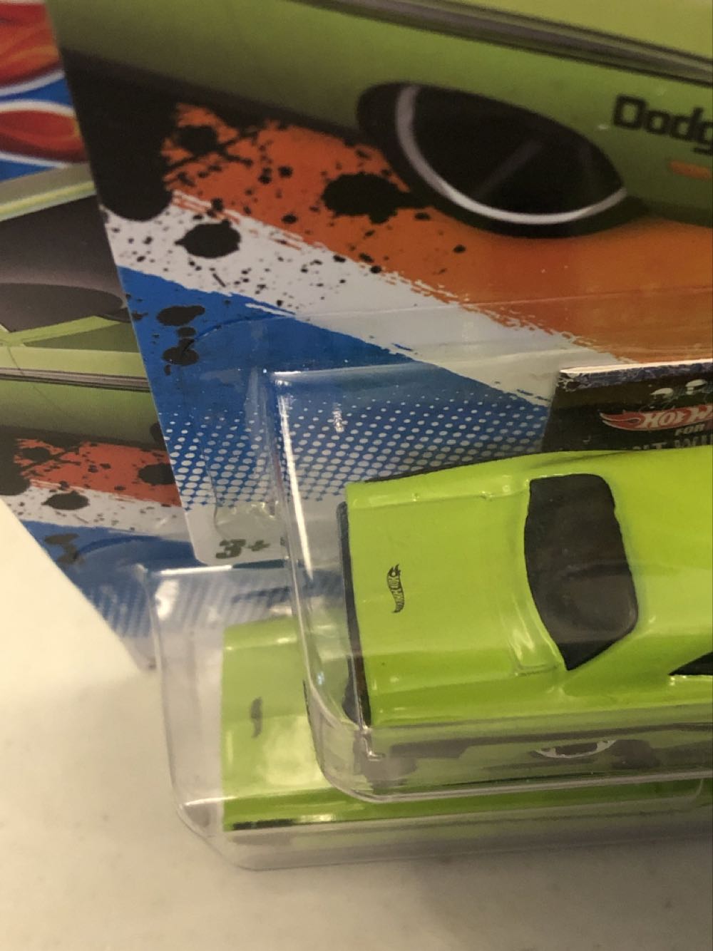 Coronet Superbee ’69 - Muscle Mania ’11 toy car collectible - Main Image 2