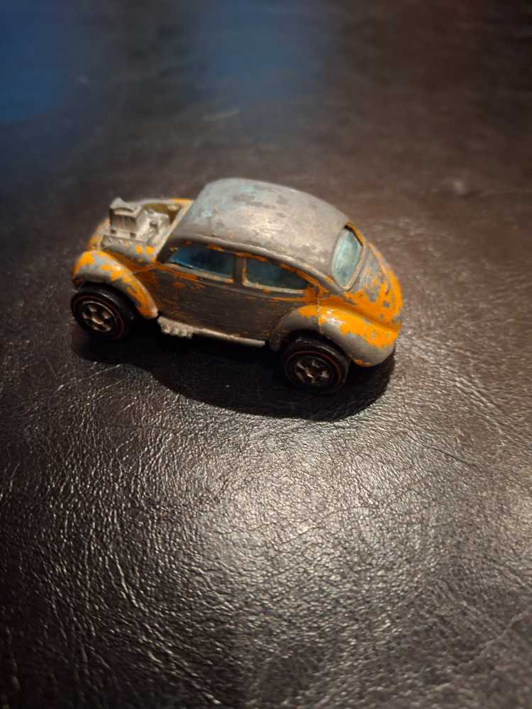 Custom Volkswagen  - Flying Colors toy car collectible - Main Image 2