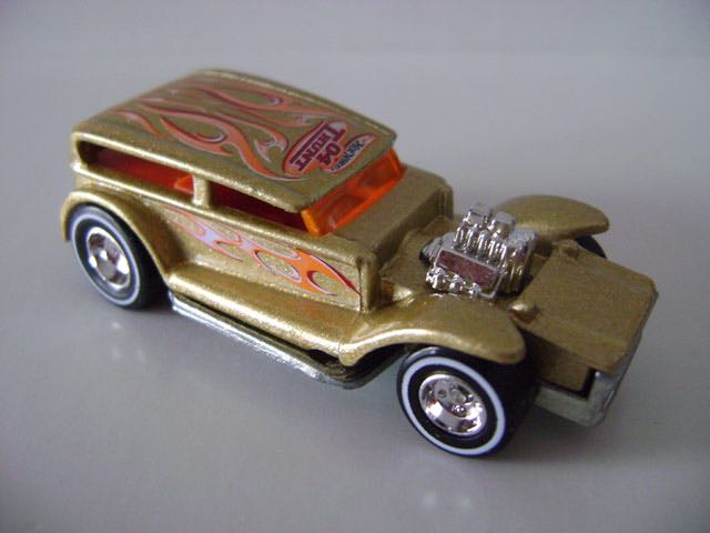 4/12 Double Demon Treasure Hunt 1st Lil Coffin - 2004 Treasure Hunt toy car collectible - Main Image 2
