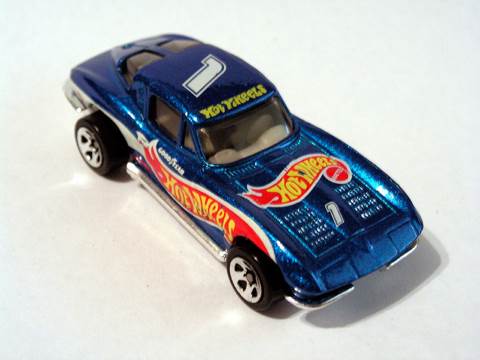 ’63 Corvette - Race Team Series IV toy car collectible - Main Image 2