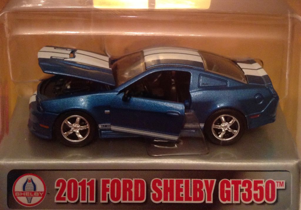 2011 Ford Shelby GT350 - Shelby Collectibles toy car collectible - Main Image 2