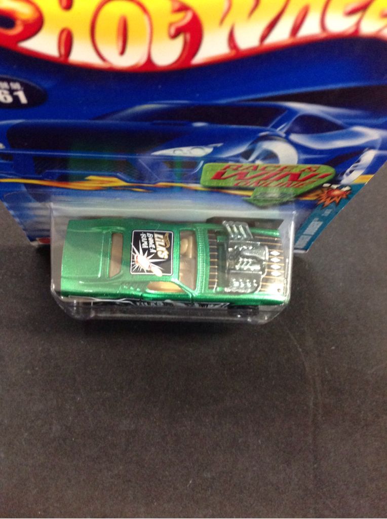 Rodger Dodger - Spares ’n Strikes Series toy car collectible - Main Image 2