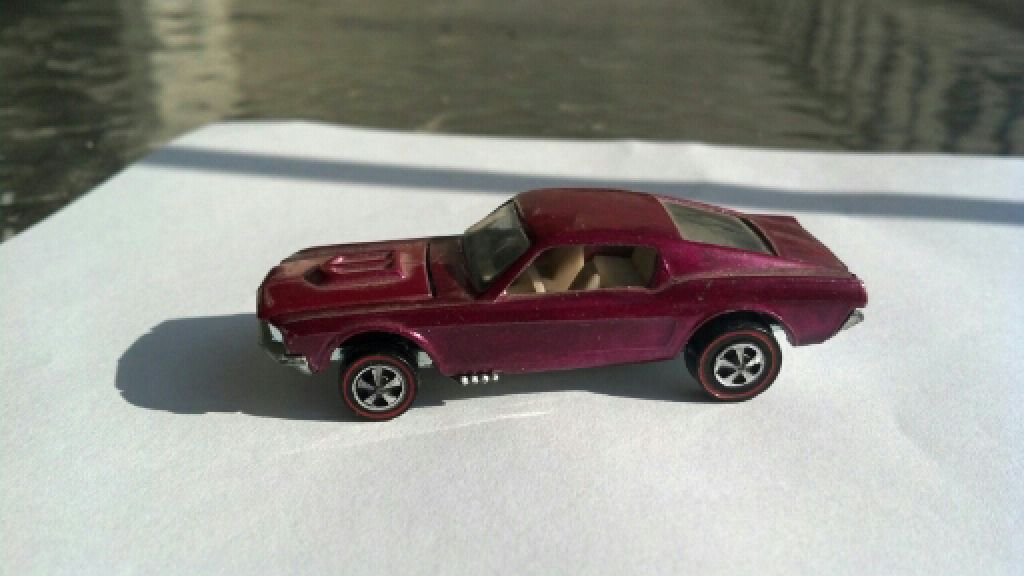 Custom Mustang (Vintage) - 1994 Vintage Series toy car collectible - Main Image 2