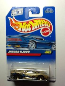 Jaguar XJ220 - 1999 Hot Wheels toy car collectible - Main Image 1
