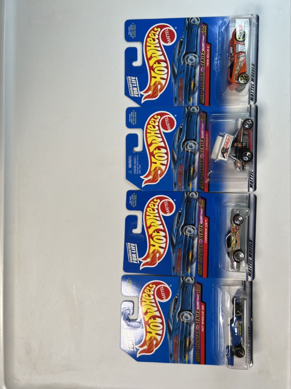 Hot Wheels 500 - 2000 Mad Maniax Series toy car collectible - Main Image 3