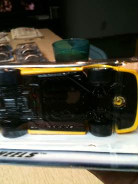 Th Ferrari - 1999 Treasure Hunt Series toy car collectible - Main Image 2