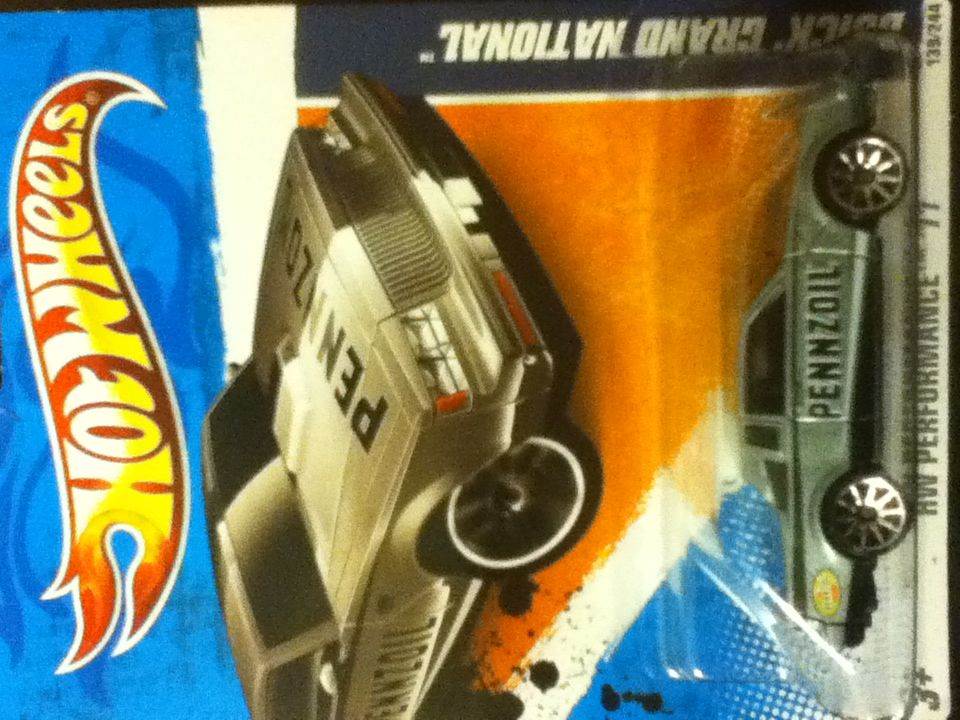 Buick Grand National - HW Performance ’11 toy car collectible - Main Image 2