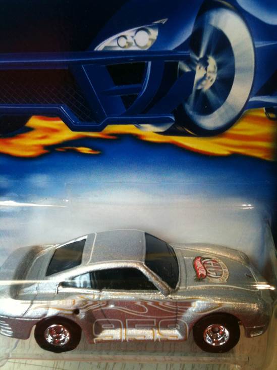 Th Porsche 959 - Hot Wheels toy car collectible - Main Image 2