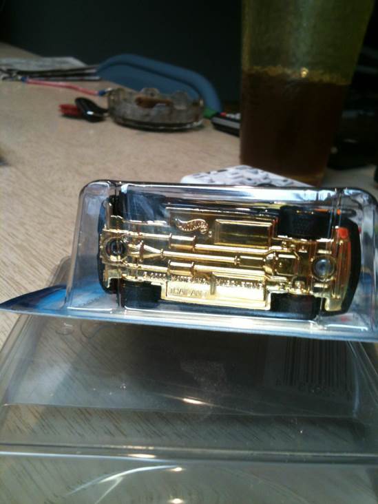 Muscle Tone - Treasure Hunt 2003 toy car collectible - Main Image 2