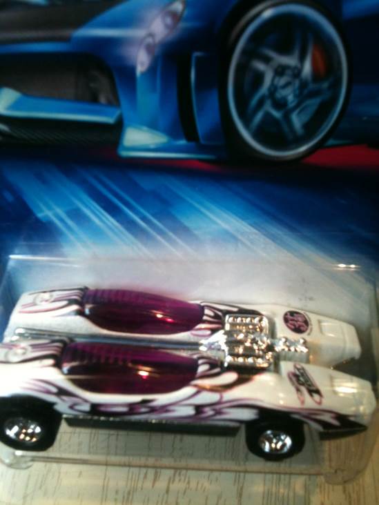2004 Treasure Hunt - Treasure Hunt 2004 Series toy car collectible - Main Image 2