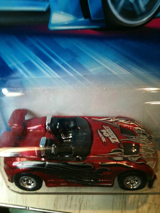 10/12 Tantrum - 2004 - HW T-Hunt™️ toy car collectible - Main Image 2
