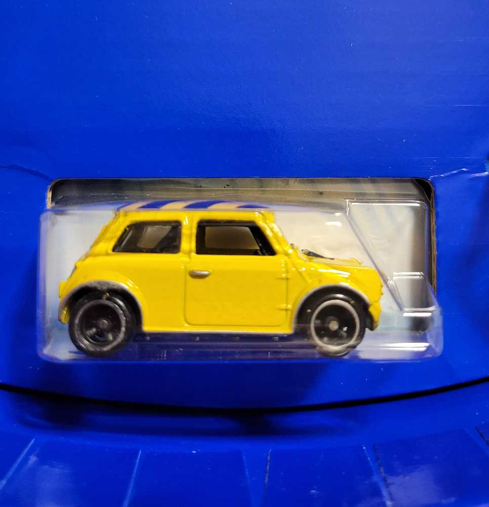 Morris Cooper - Treasure Hunts 2005 toy car collectible - Main Image 3