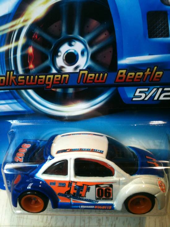 Volkswagen New Beetle Cup - Treasure Hunt 2006 toy car collectible - Main Image 2