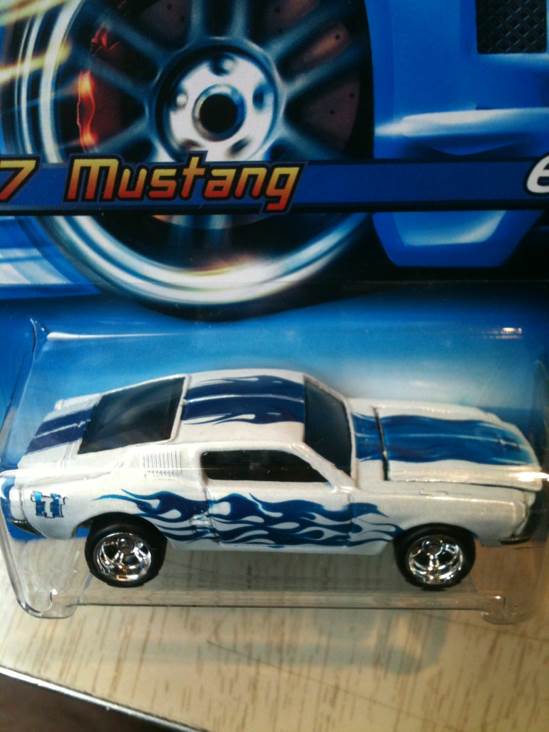 Th Mustang 1967 - Treasure Hunt toy car collectible - Main Image 2