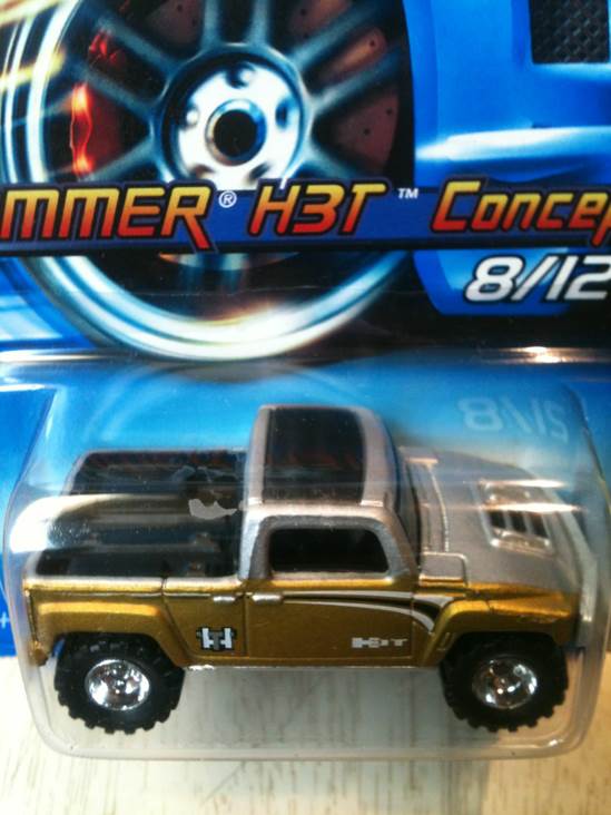 Hummer H3T Concept - Treasure Hunt 2006 toy car collectible - Main Image 2