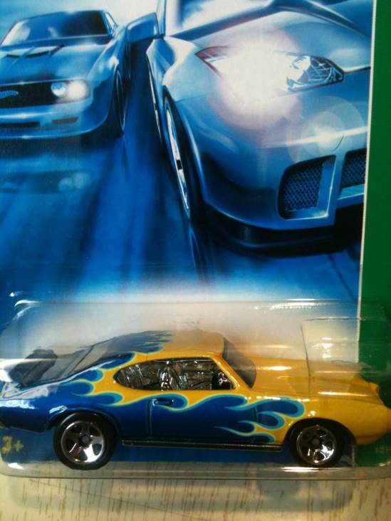 2007 Reg Treasure Hunt - Treasure Hunt 2007 Series toy car collectible - Main Image 2