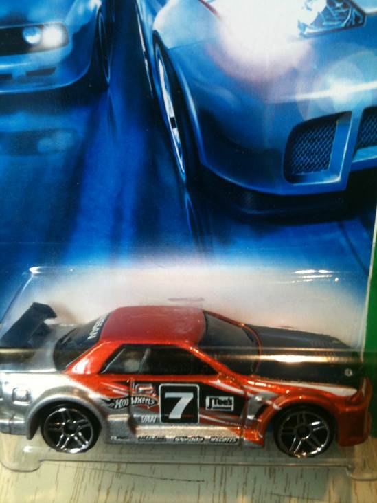 Treasure Hunt Nissan Skyline - Treasure Hunt toy car collectible - Main Image 2