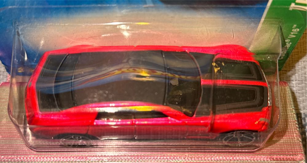 Cadillac V16 - Treasure Hunt toy car collectible - Main Image 3