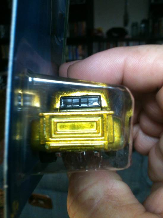 Custom ’69 Chevy - Trea$ure Hunt$ 2007 toy car collectible - Main Image 2