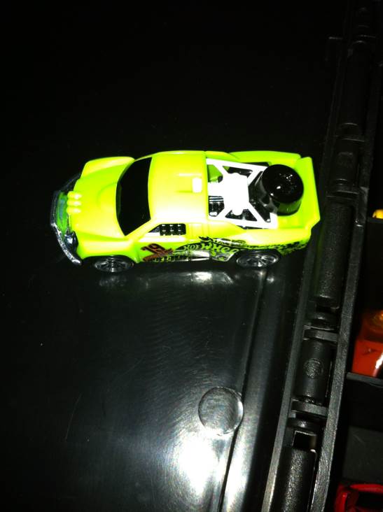 Off Track - 2004 First Editions toy car collectible - Main Image 2