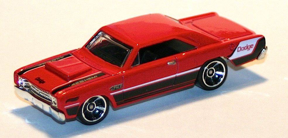 ’68 Dodge Dart - Muscle Mania - Mopar 12 toy car collectible - Main Image 1
