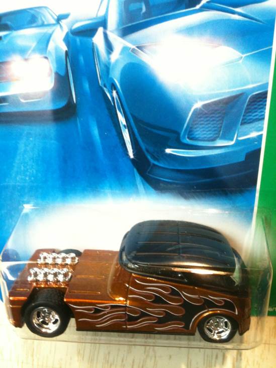 Qombee - Trea$ure Hunt$ 2008 toy car collectible - Main Image 2