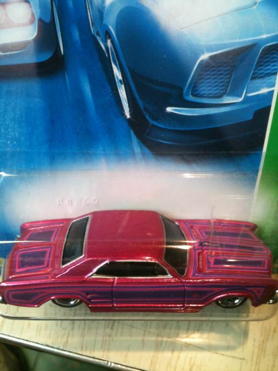 Buick Riviera ‘64 - Treasure Hunt - TH - 0025 - Loose - Treasure Hunt toy car collectible - Main Image 2