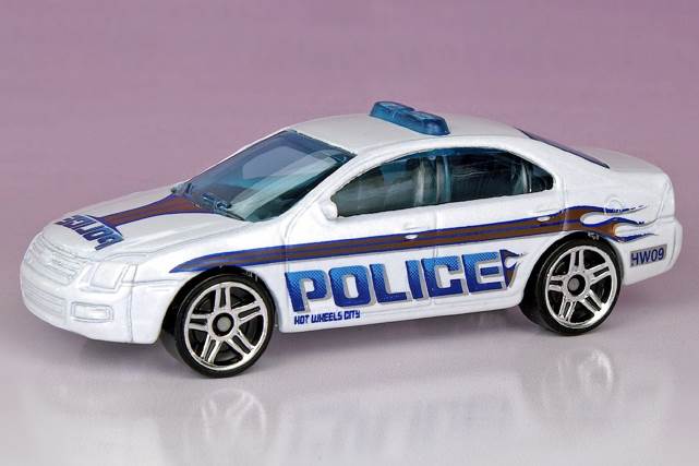 Ford Fusion Patrol Car toy car collectible - Main Image 1