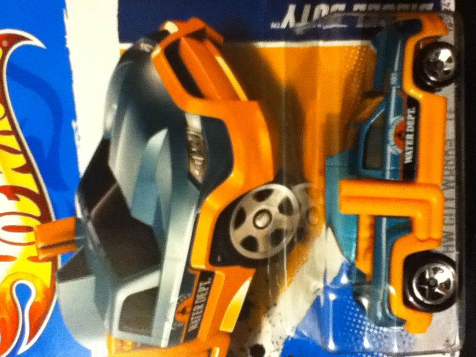 Diesel Duty - Police Pursuit 5-pack toy car collectible - Main Image 2