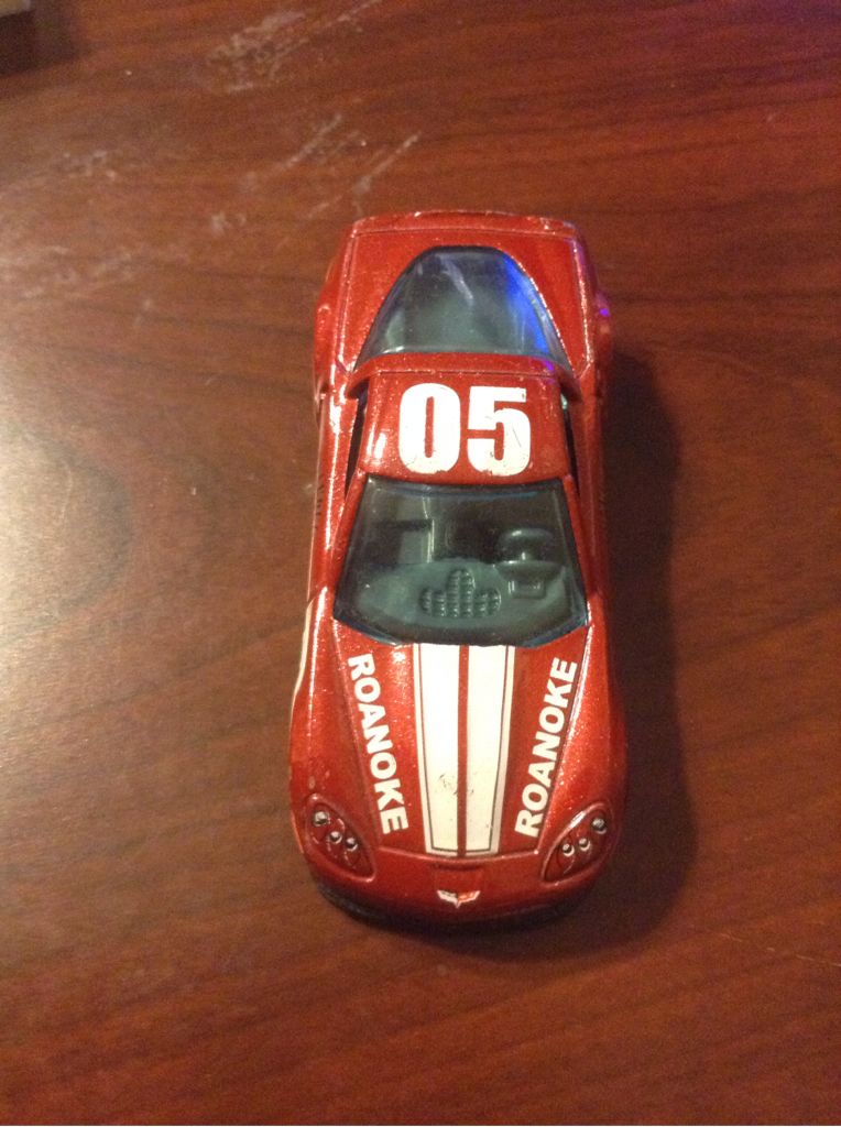 2010 Chevy Corvette  toy car collectible - Main Image 2