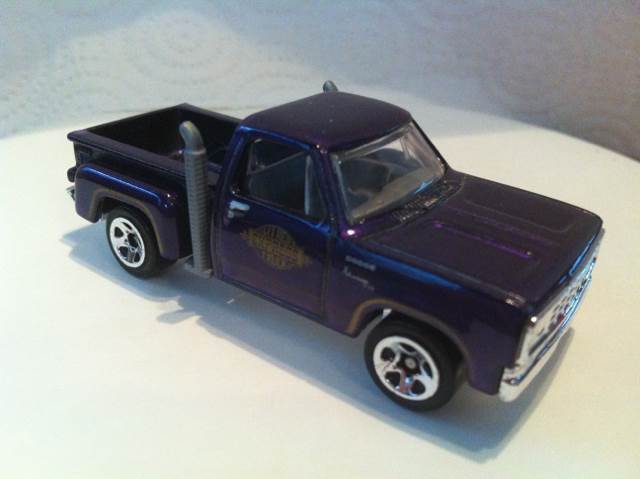 78 Dodge Lil Red Express Pickup Premium Collector  - 2012 New Models toy car collectible - Main Image 2
