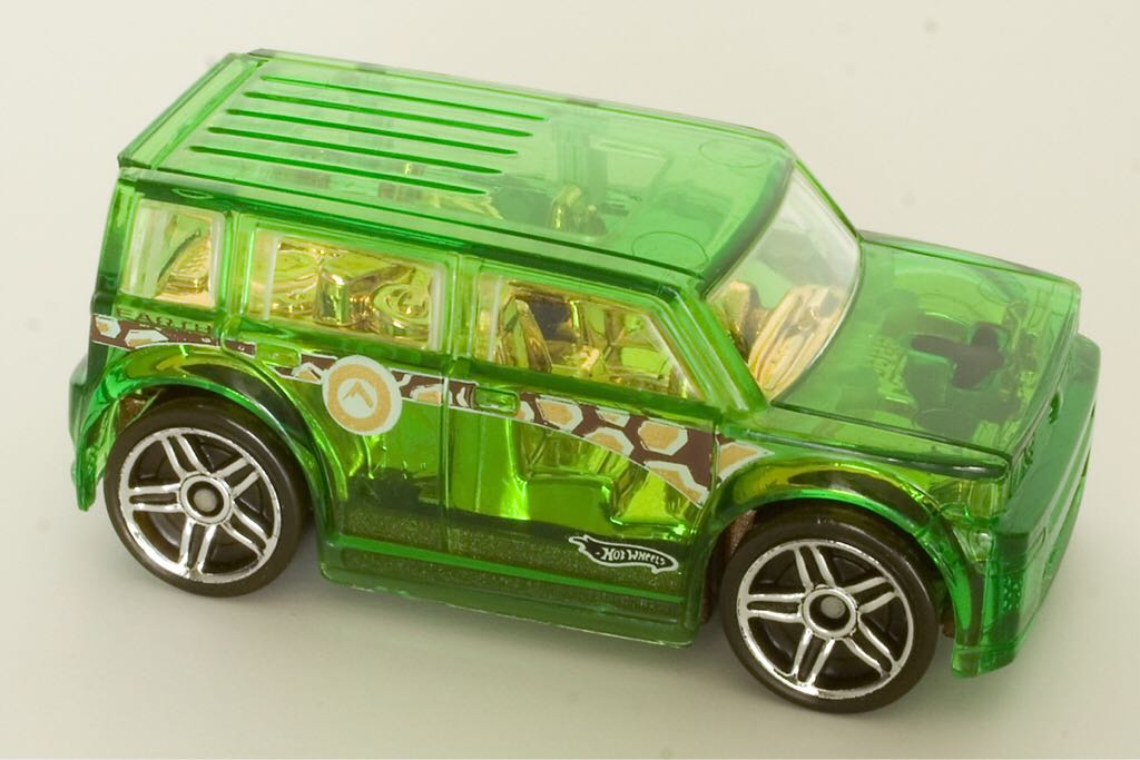 Scion xB - 2010 - HW Race World Earth toy car collectible - Main Image 2